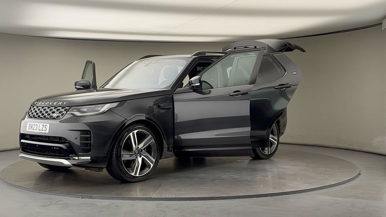 2023 Land Rover Discovery 3.0 D300 MHEV Metropolitan Edition SUV 5dr Diesel Auto 4WD Euro 6 (s/s)...