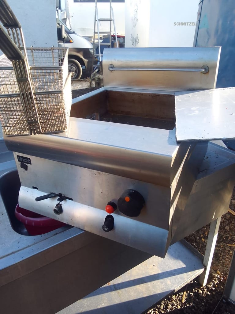 Catering equipment commercial Gas restaurant kitchen trailer items 