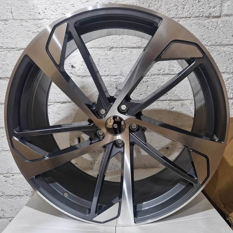 22" RS5-B Alloy Wheels & Tyres For Audi Q7