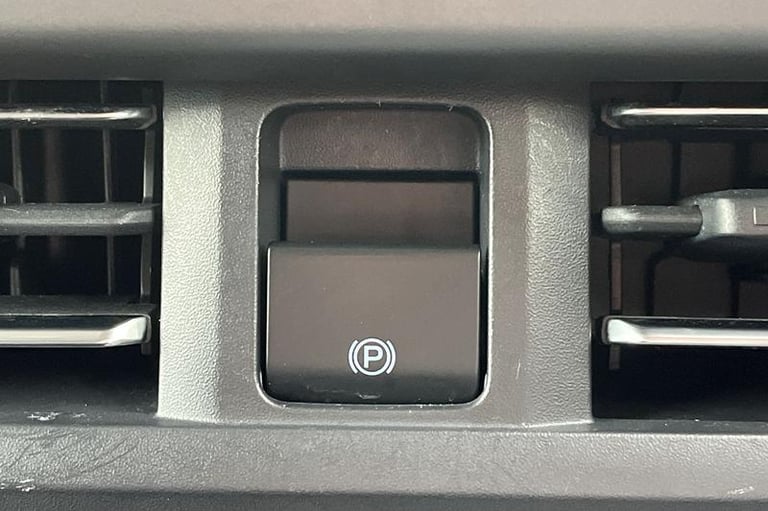 2024 Ford Tourneo Custom 320 Titanium L1 SWB 8 Seat Minibus FWD 2.0 EcoBlue 136ps Low Roof, FORD ...