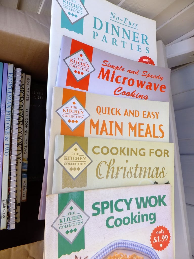 3 boxes Assorted books    [total 62 books]