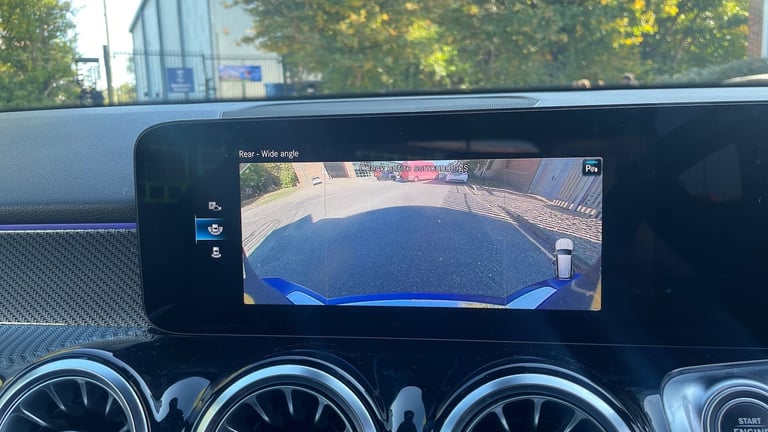 2022 Mercedes-Benz GLB GLB 200 AMG LINE EXECUTIV Estate Petrol Automatic