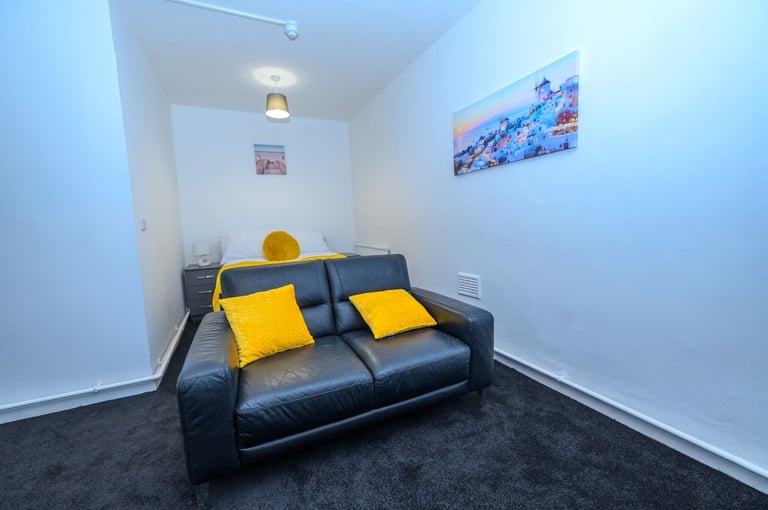 Long term stays Free parking Broadgreen Liverpool