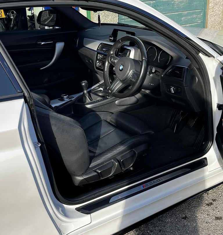 BMW, 2 SERIES, Coupe, 2017, Manual, 2998 (cc), 2 doors