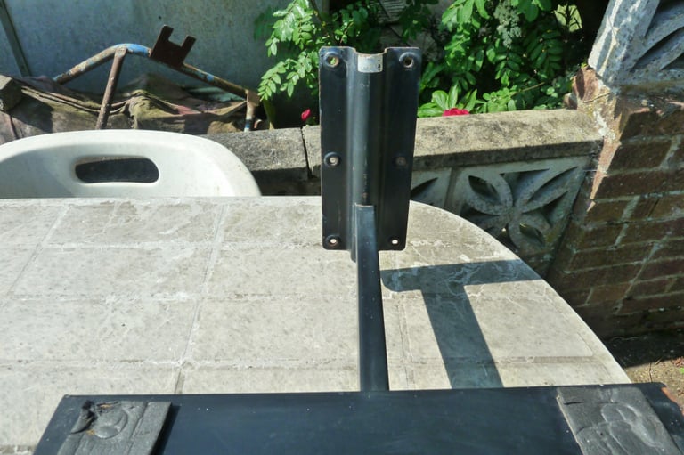 TV And VHS Video Recorder Wall Bracket