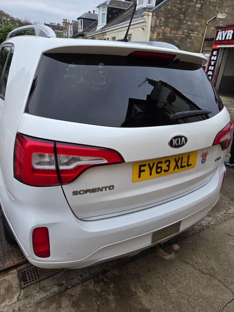 7xseater Kia, SORENTO, Estate, 2013, Other, 2199 (cc), 5 doors