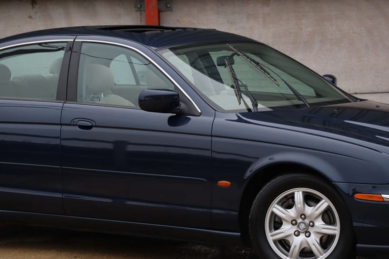 1999 Jaguar S-Type 3.0 V6 4dr Auto SALOON PETROL Automatic