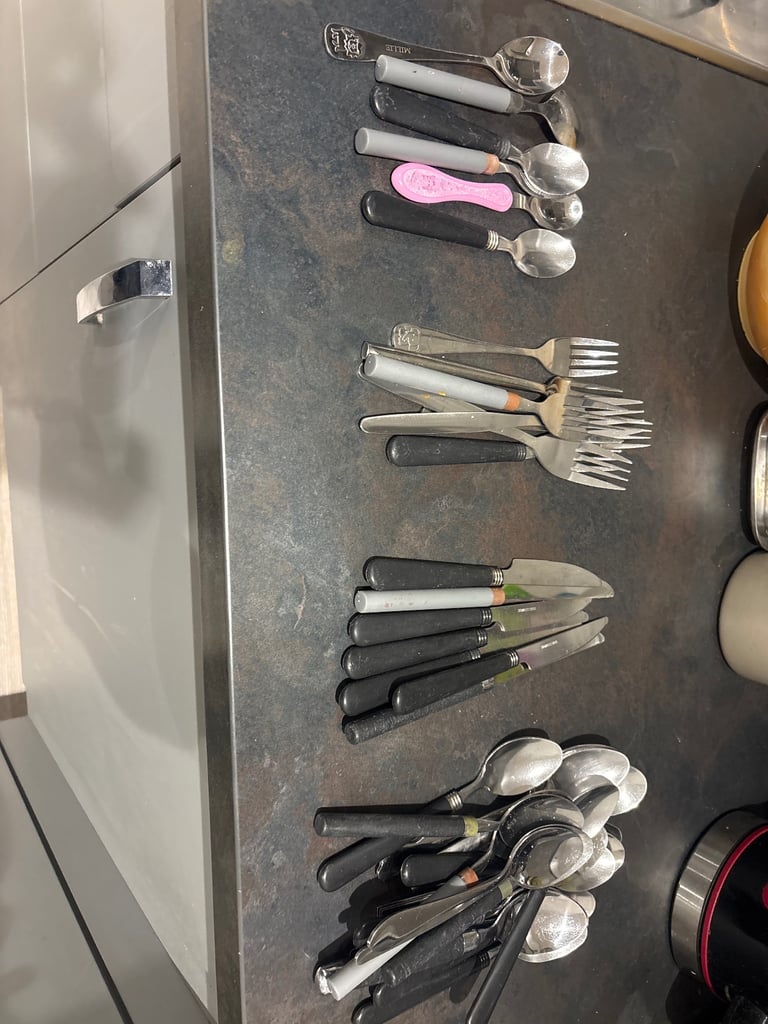 image for Various cutlery items 