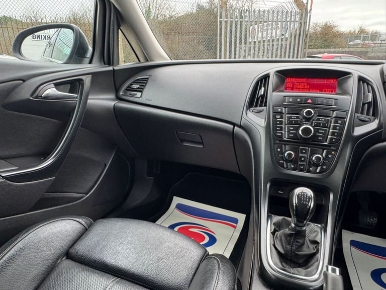 2015 15 VAUXHALL ASTRA 1.4T 16V LIMITED EDITION HATCHBACK 5DR PETROL MANUAL EURO