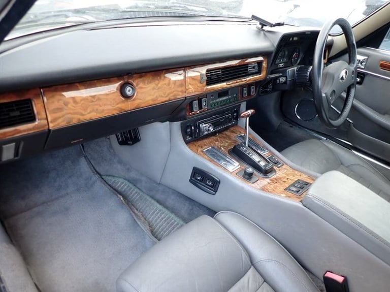 JAGUAR XJS CONVERTIBLE 5.3 V12 RARE IMPORTED RHD AUTO * FRESH IMPORT *
