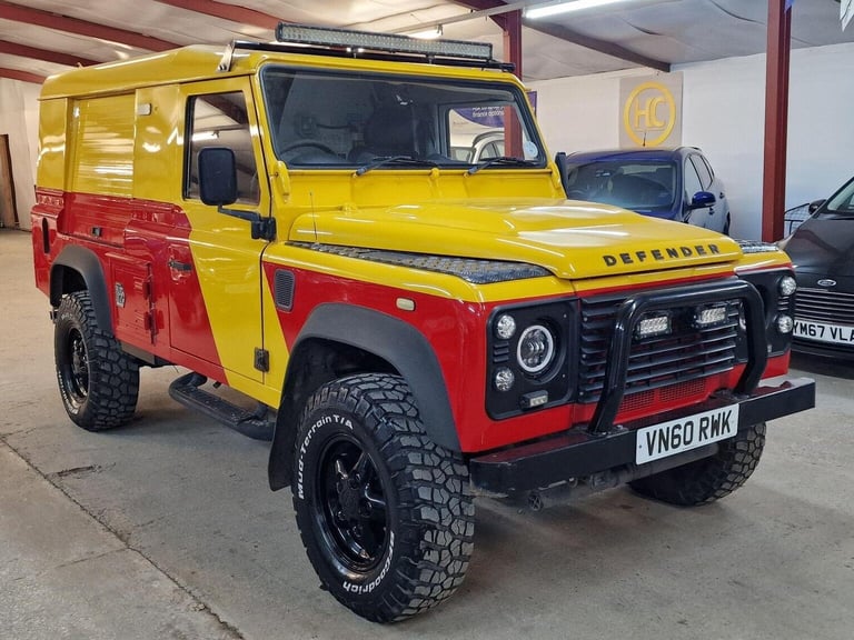 LAND ROVER DEFENDER 110 2.4 TDCi Hard Top SUV 4WD MWB Euro 4 3dr 2011