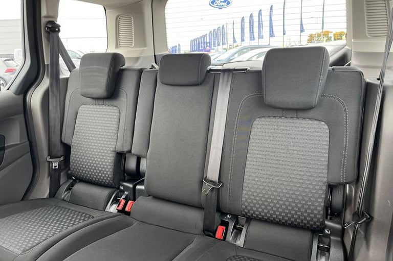 2022 Ford Tourneo Connect 1.5 EcoBlue 120 Zetec 5dr Manual Estate Diesel Manual