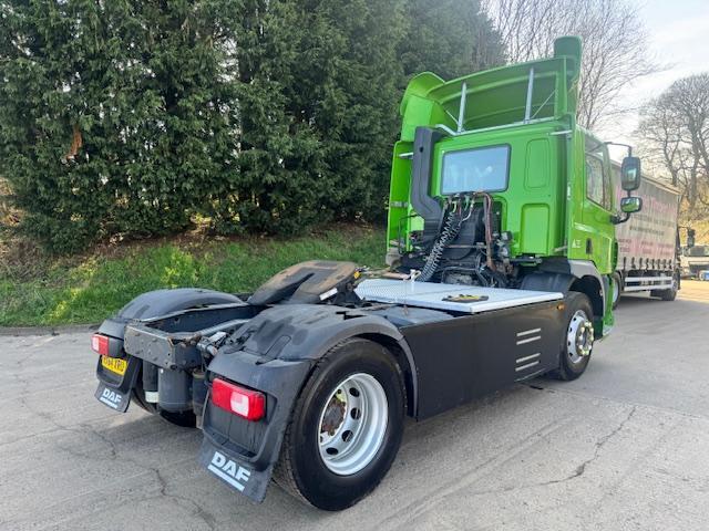 2014 64 DAF CF 330 Euro 6 4x2 day cab tractor unit air con auto