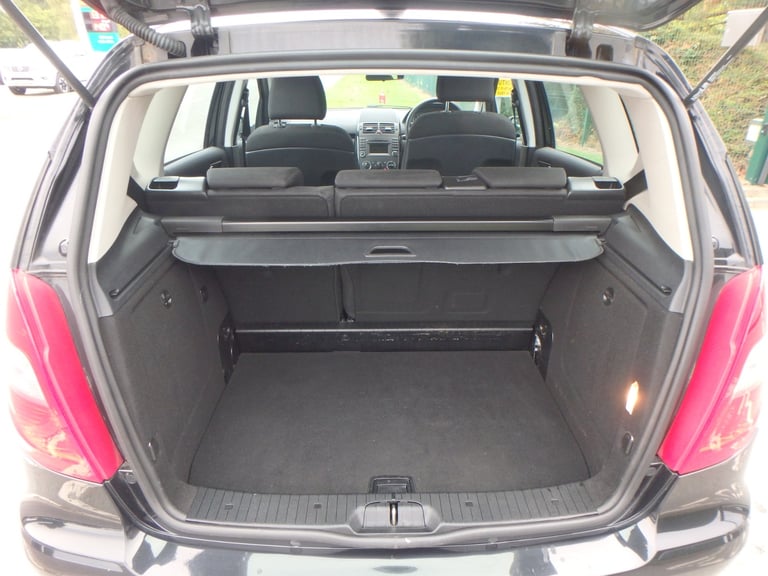 2009 Mercedes-Benz A-Class A160 CDI Classic SE 5dr CVT Auto...Very well maintained. HATCHBACK Die...
