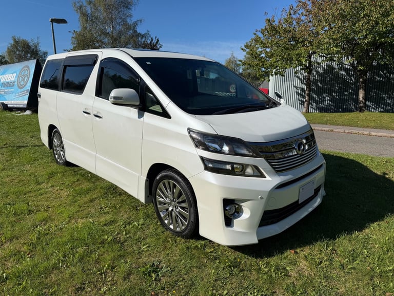 2012 TOYOTA VELLFIRE, WHITE,Golden Eyes 2, 2.4ltr. 7 Seater, Twin Sun roofs, 