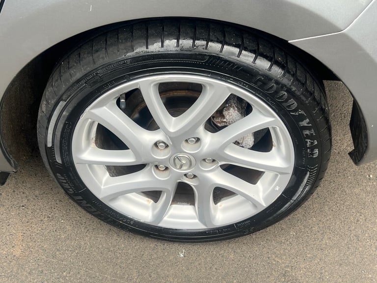 2011 Mazda Mazda3 1.6 S 5dr HATCHBACK Petrol Manual