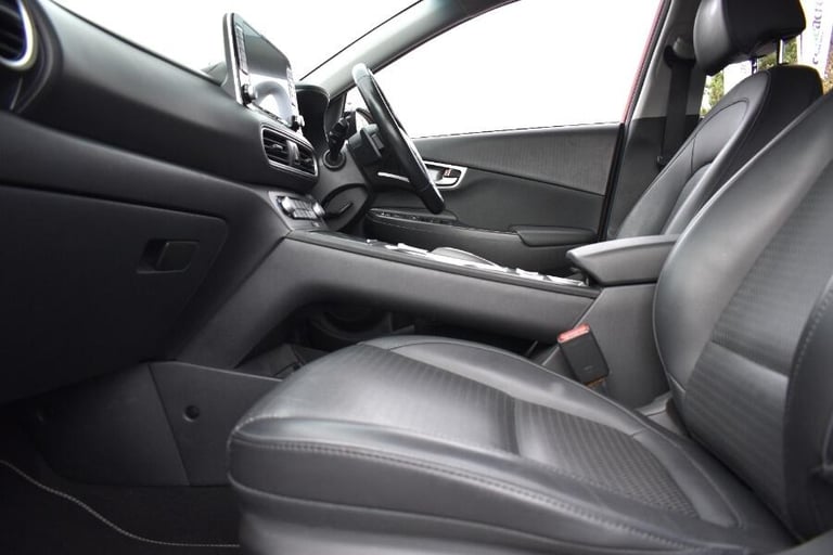 2020 Hyundai KONA 64kwh Premium Se Suv 5dr Electric Auto (7kw Charger) (204 Ps) HATCHBACK Electri...
