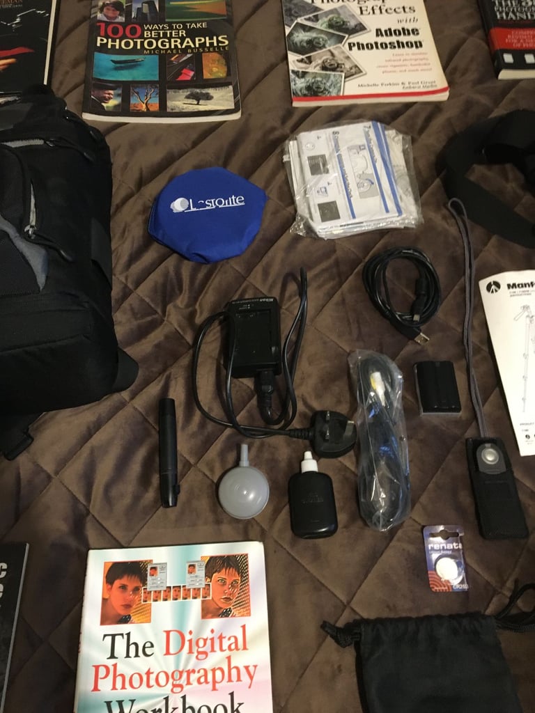 CAMERA WITH ALL  ACCESSORIES