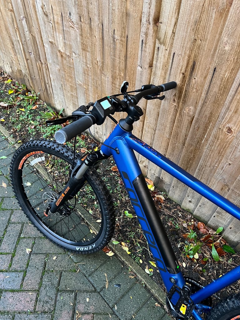 2025 Carrera Vulcan Electric Mountain Bike Like New Only Ridden 40 Miles!