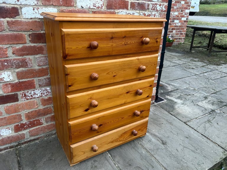 Solid Pine Chest of Drawers - Good Condition 