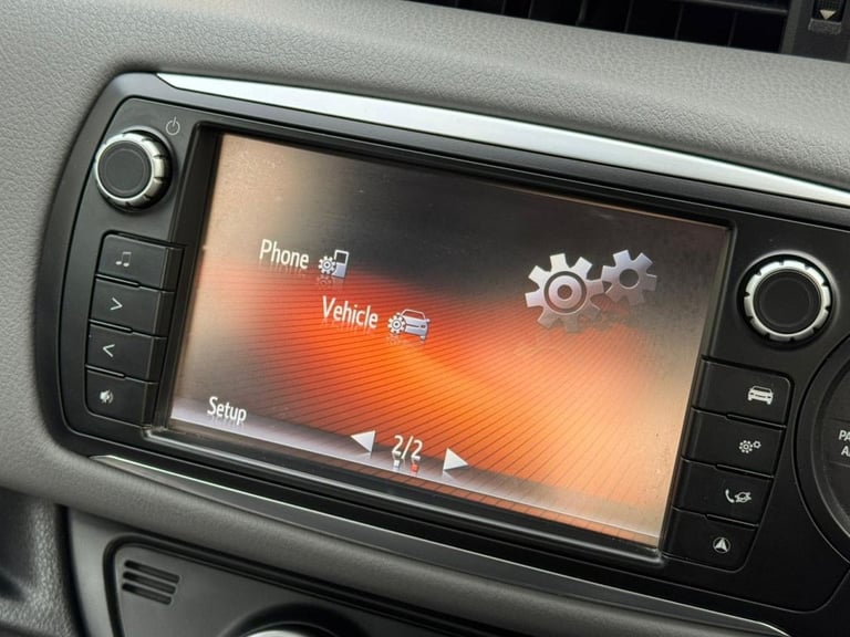 2015 65 TOYOTA YARIS 1.4 D-4D ICON HATCHBACK 5DR DIESEL MANUAL EURO 6 (90 PS) DI