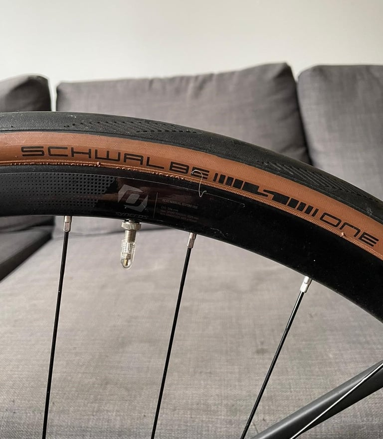 Scott FOIL RC 2022 with Shimano 105 Di2 (disc brake)