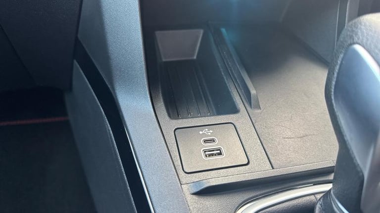 2024 Ford Puma 1.0T EcoBoost MHEV ST-Line DCT Euro 6 (s/s) 5dr Automatic SUV Hybrid Automatic