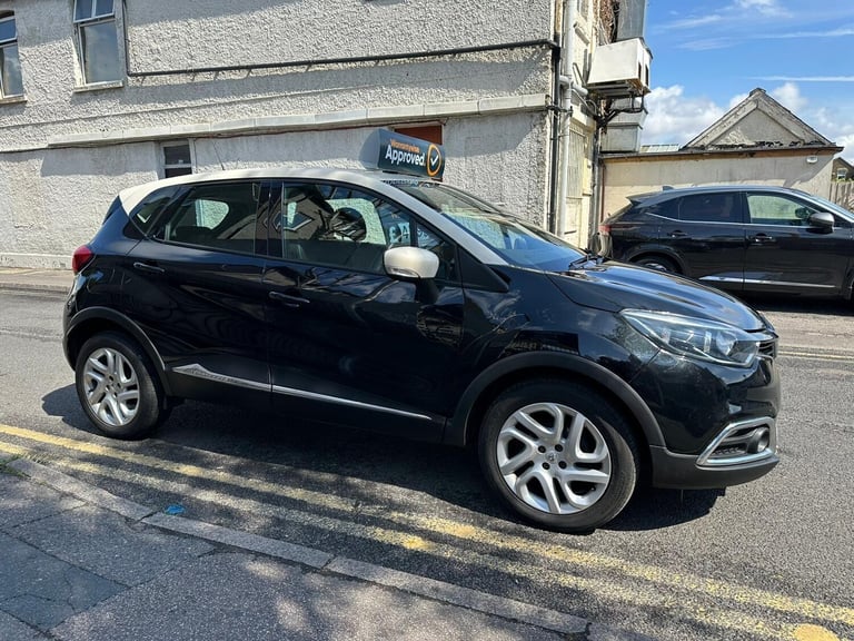 2016 Renault Captur 0.9 TCe ENERGY Dynamique Nav Euro 6 (s/s) 5dr HATCHBACK Petrol Manual