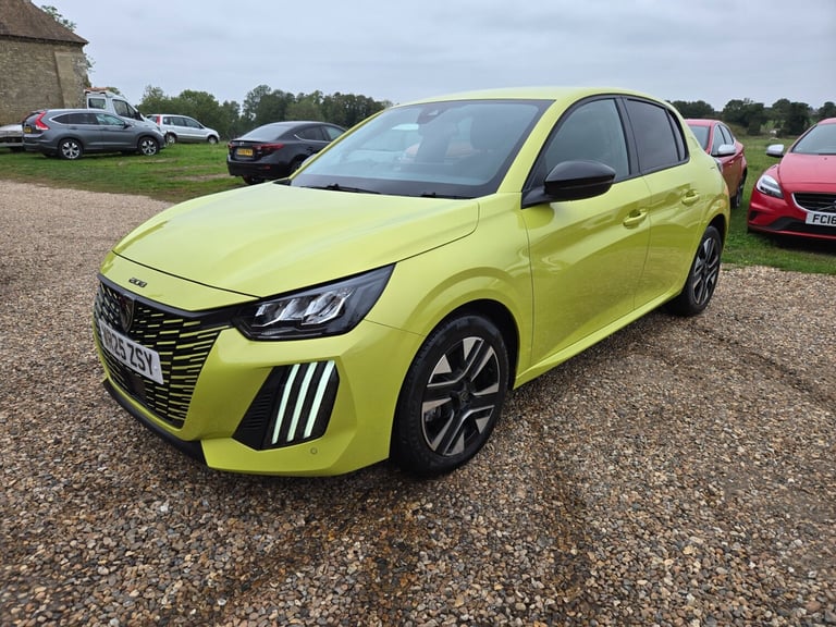 image for 2025 Peugeot 208 1.2 PureTech 100 Allure 5dr HATCHBACK Petrol Manual