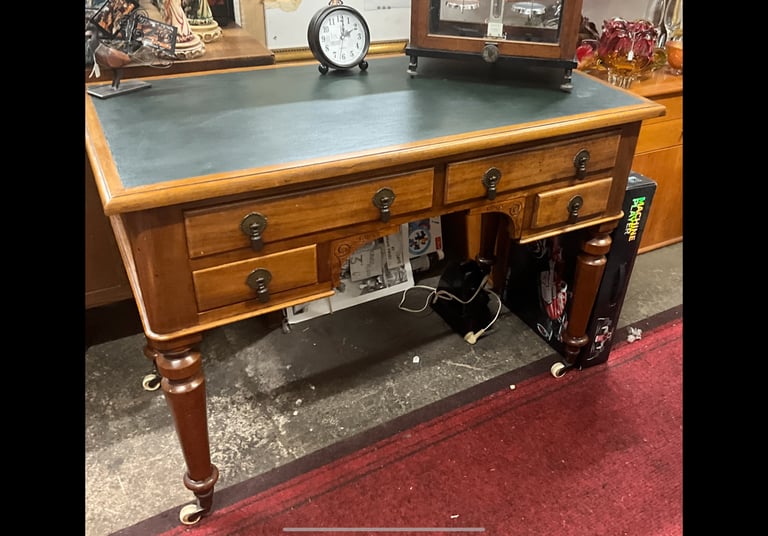 Victorian ladies writing desk