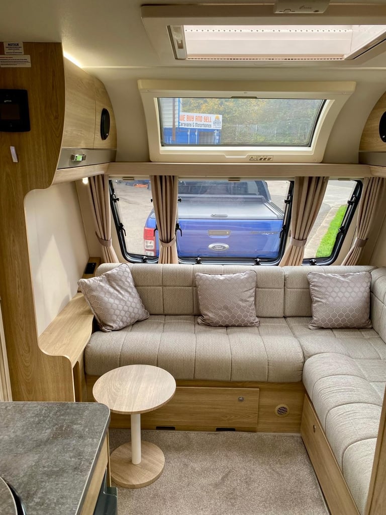 2020 Elddis Avante 454. 2 Berth. Island bed, Touring Caravan
