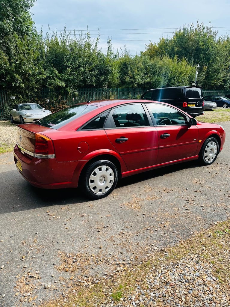 Vauxhall, VECTRA, Hatchback, 2006, Manual, 1796 (cc), 5 doors
