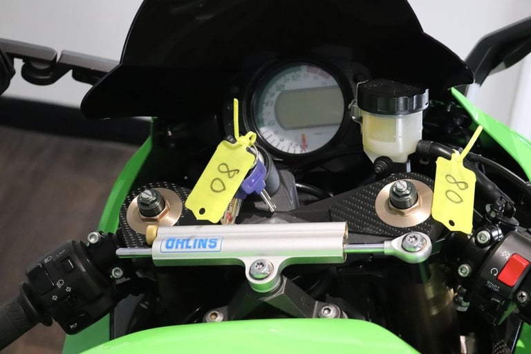 Kawasaki ZX10R - 2009 - THE BEST ZX10R YOU WILL SEE 