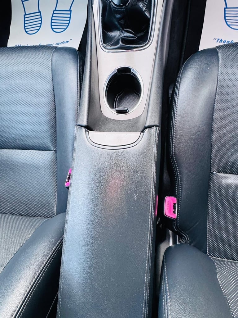 2012 Toyota Avensis 2.0 D-4D T Spirit 4dr SALOON Diesel Manual