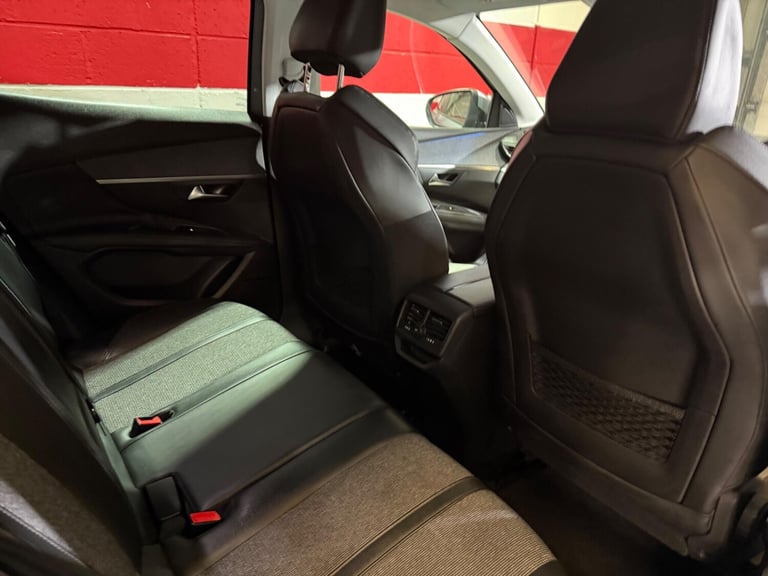 2019 Peugeot 3008 1.2 PureTech Allure Euro 6 (s/s) 5dr HATCHBACK Petrol Manual