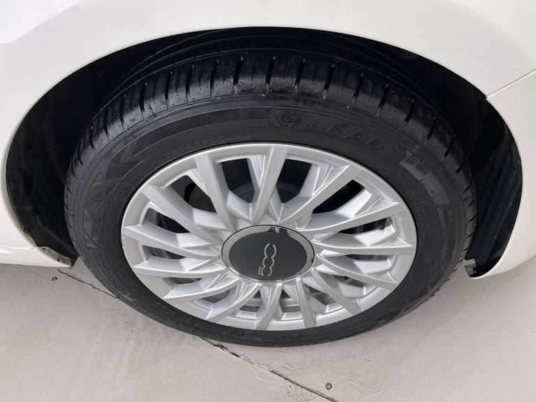 2017 Fiat 500 1.2 500 Lounge 3dr Hatchback Petrol Manual