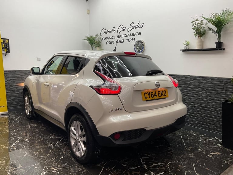 2014 Nissan Juke 1.6 Acenta Premium XTRON Euro 5 5dr HATCHBACK Petrol Automatic