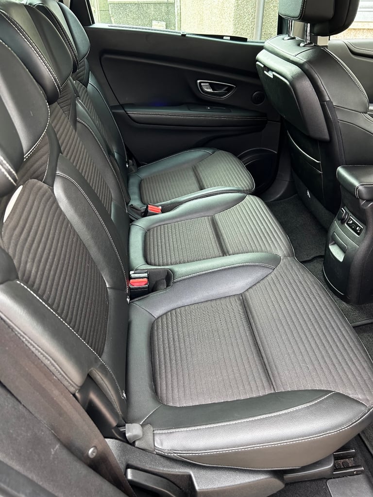 Renault, GRAND SCENIC, MPV, 2017, Manual, 1600 (cc), 5 doors