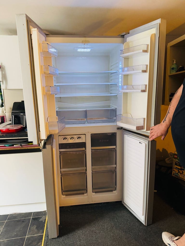 image for American Fridge Freezer available in Reasonable Prices 