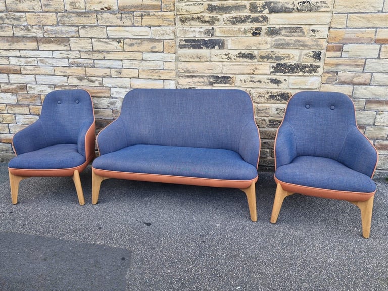 Availabile office chairs,desk,tables,sofas for sale  (Price's varies according to the product )