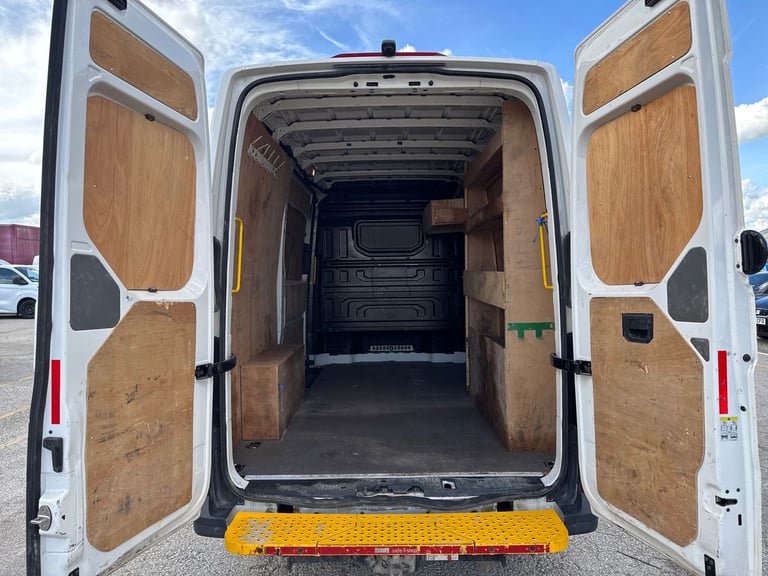  Volkswagen Crafter Panel Van 2.0 Tdi Cr35 Trendline Panel Van 5dr Diesel