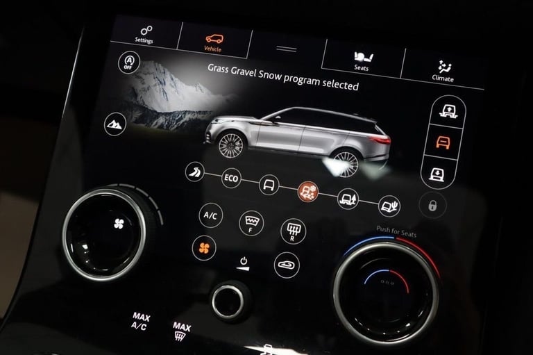 2018 68 LAND ROVER RANGE ROVER VELAR 2.0 D240 R-DYNAMIC HSE SUV 5DR DIESEL AUTO 