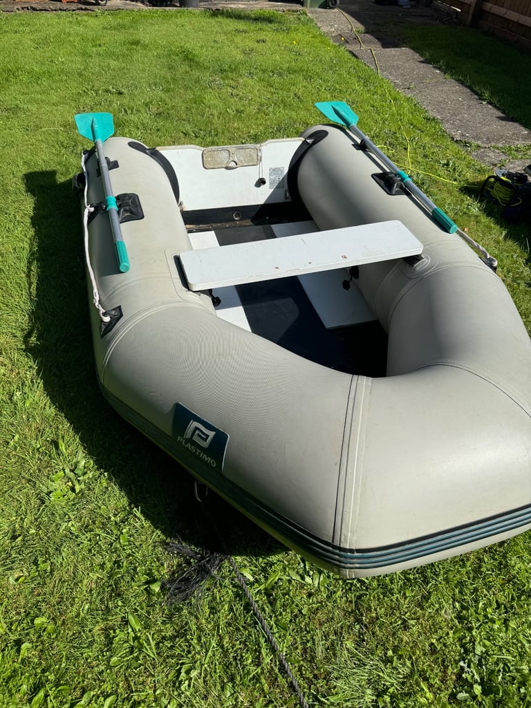 2.3 Honda 4 stroke outboard, plazimo sib 