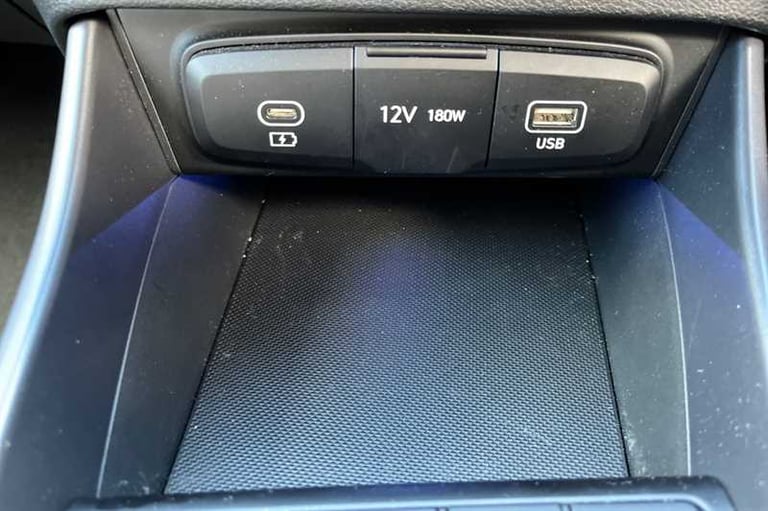 2024 Hyundai BAYON 1.0 TGDI PREMIUM 5DR Hatchback Petrol Manual