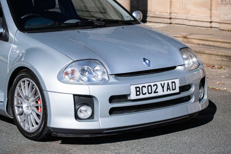 2002 Renault CLIO SPORT V6 3.0 V6 24V Renaultsport 3dr HATCHBACK PETROL Manual
