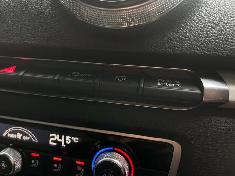 2018 Audi A3 1.5 TFSI CoD Black Edition Saloon 4dr Petrol Manual Euro 6 (s/s) (150 ps) Saloon Pet...