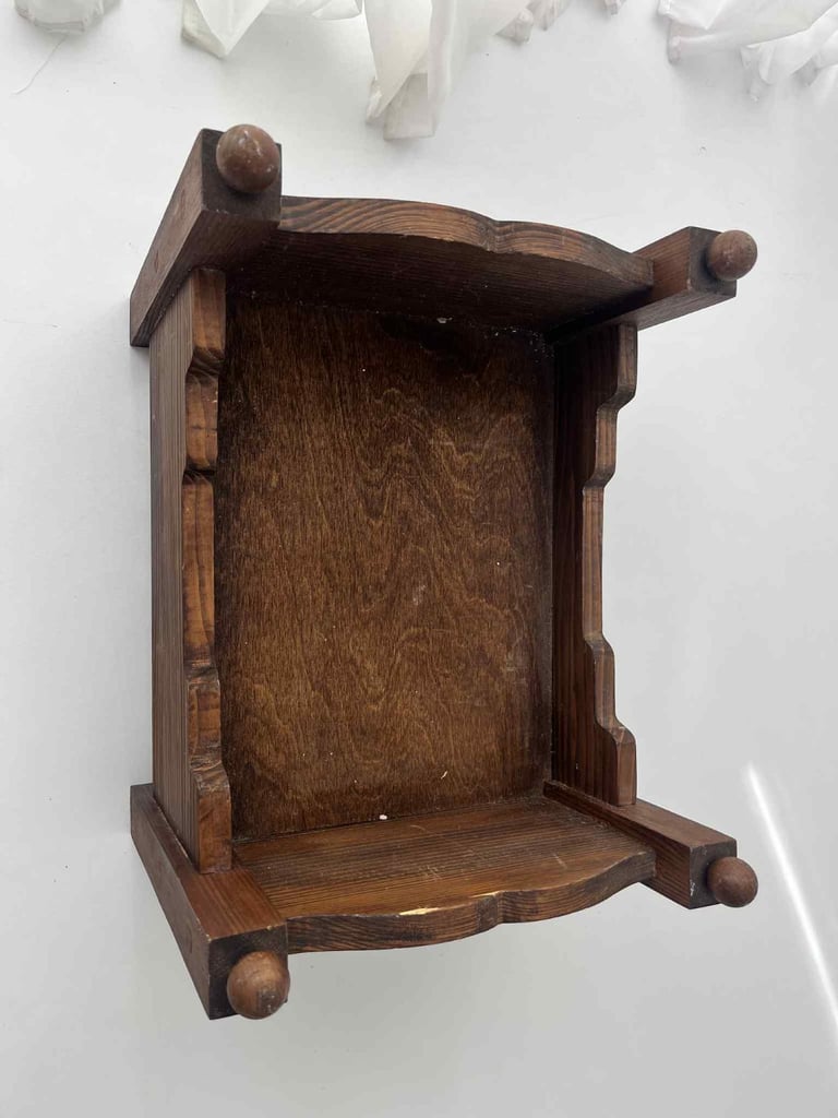 Wooden bed for newborn 