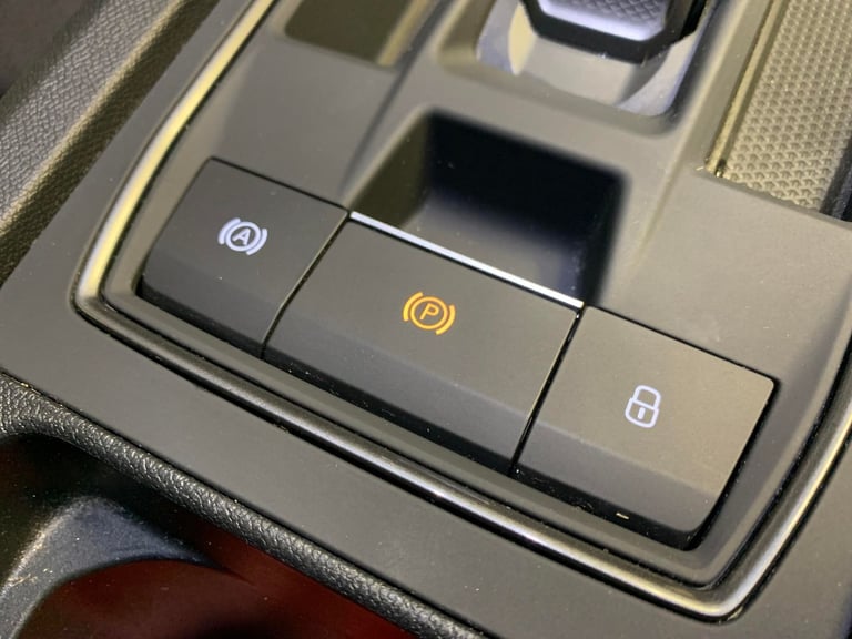 2023 Cupra Leon 1.5 eTSI EVO V1 Hatchback 5dr Petrol Hybrid DSG Euro 6 (s/s) (150 ps) - LED Hatch...