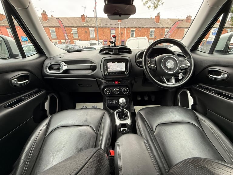 2015 Jeep Renegade 1.6 MultiJetII Limited SUV 5dr Diesel Manual Euro 5 (s/s) (120 ps) ESTATE Dies...