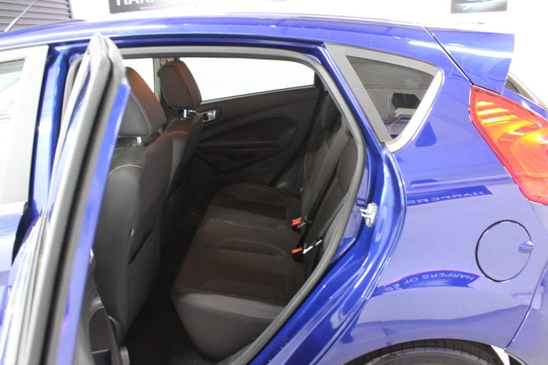 2017 Ford Fiesta 1.0T EcoBoost Titanium Euro 6 (s/s) 5dr HATCHBACK Petrol Manual